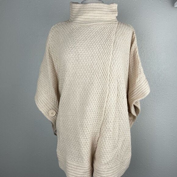 NWT Dressbarn Womens Knit Poncho Wrap Neck Sweater with Snaps/Two Big Buttons S - Picture 1 of 8